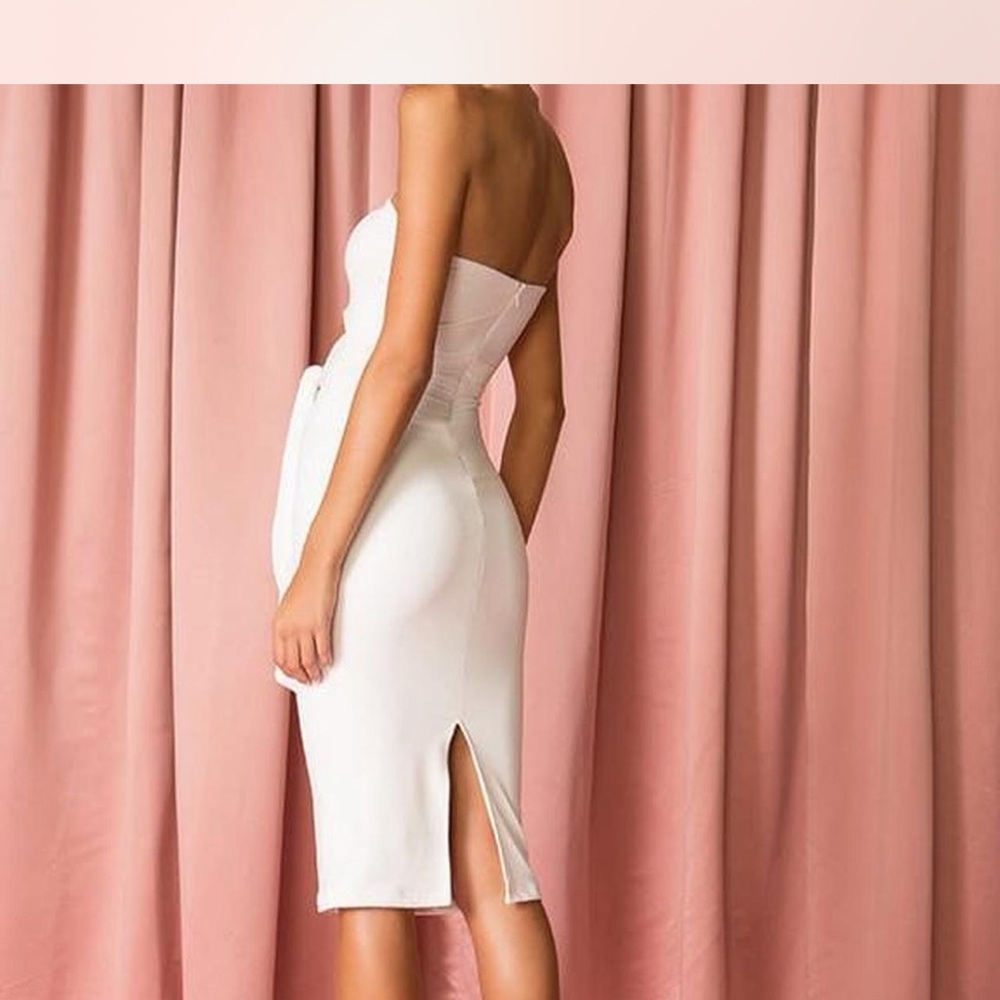 Revolve Superdown Strapless White Cutout Midi Dre… - image 2